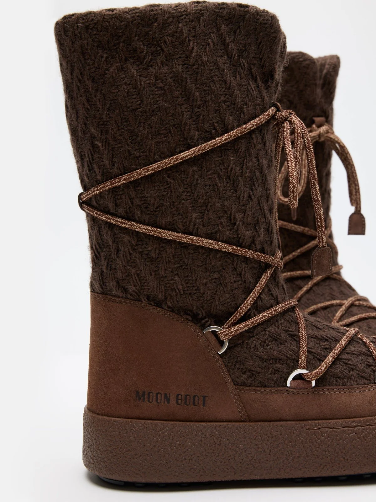 MB X GIR LTRACK KNIT - Image 4